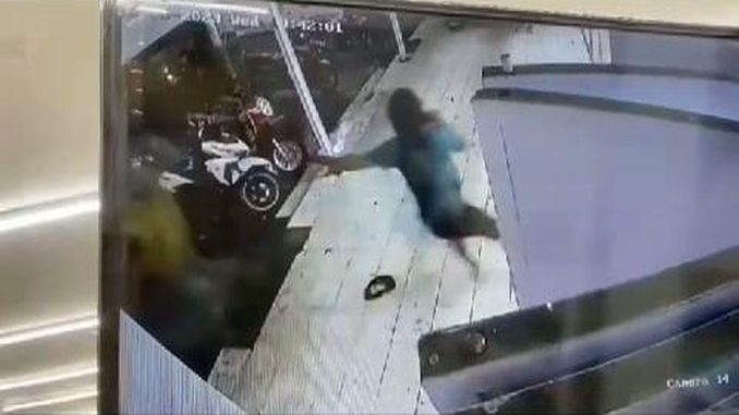 Viral Tukang Parkir di Sidoarjo jadi Korban Pembacokan Orang Tak Dikenal