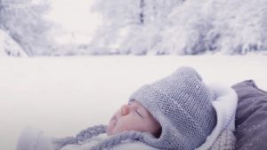 Unik! Bayi-bayi di Negara Skandinavia Dibiarkan Tidur di Luar Meski Dingin, Kenapa?