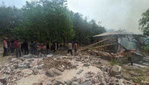 VIRAL Warga Bongkar 41 Makam Keramat Palsu di Sukabumi