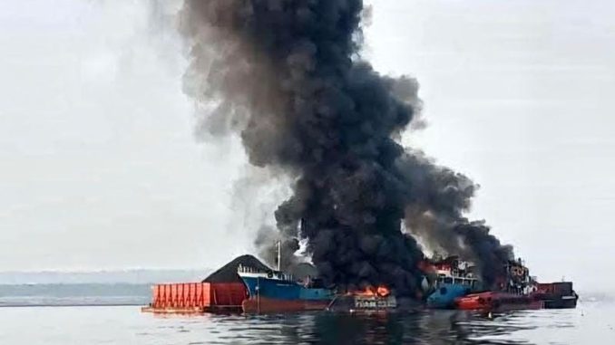 Kapal Meledak di Lamongan