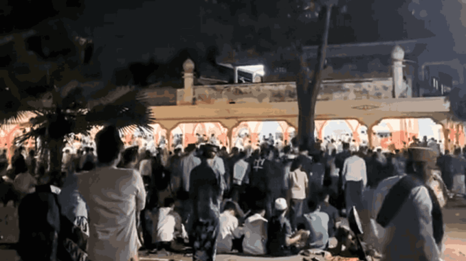 Shalat Taraweh Tercepat 23 Rakaat