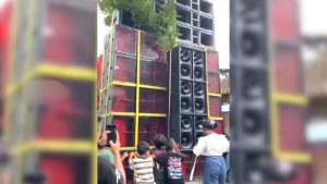 2 Penonton Tertimpa Sound Horeg di Bondowoso