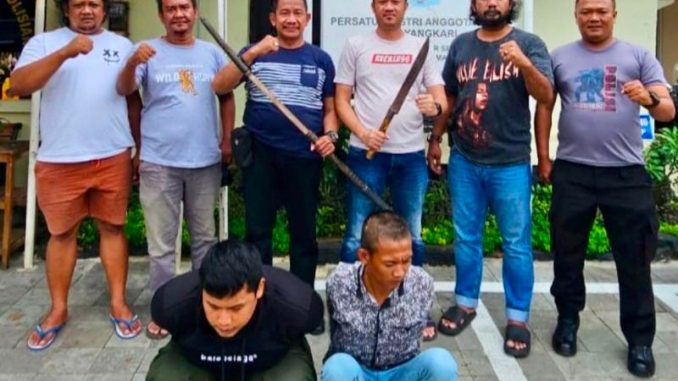 Preman Palak Sopir Truk Pakai Samurai di Semarang Ditangkap Polisi