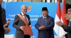 Presiden Prabowo Anugerahkan Bintang Jasa ke Bill Gates
